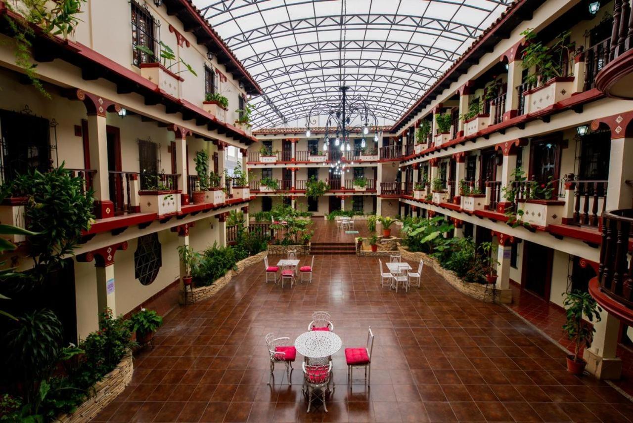 Hotel D'Monica San Cristóbal de Las Casas Εξωτερικό φωτογραφία